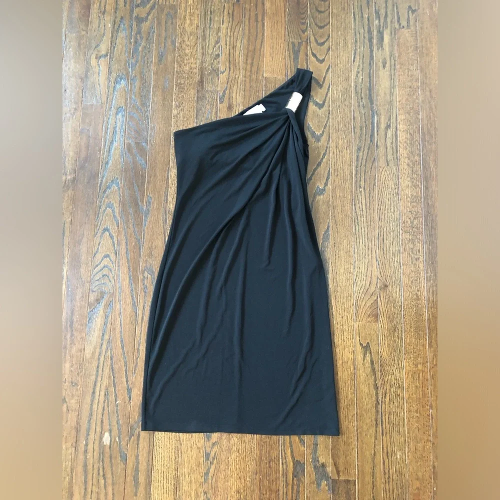 Michael Kors Women’s 2 Black One Shoulder Sleeveless Knee-Length Cocktail Dress